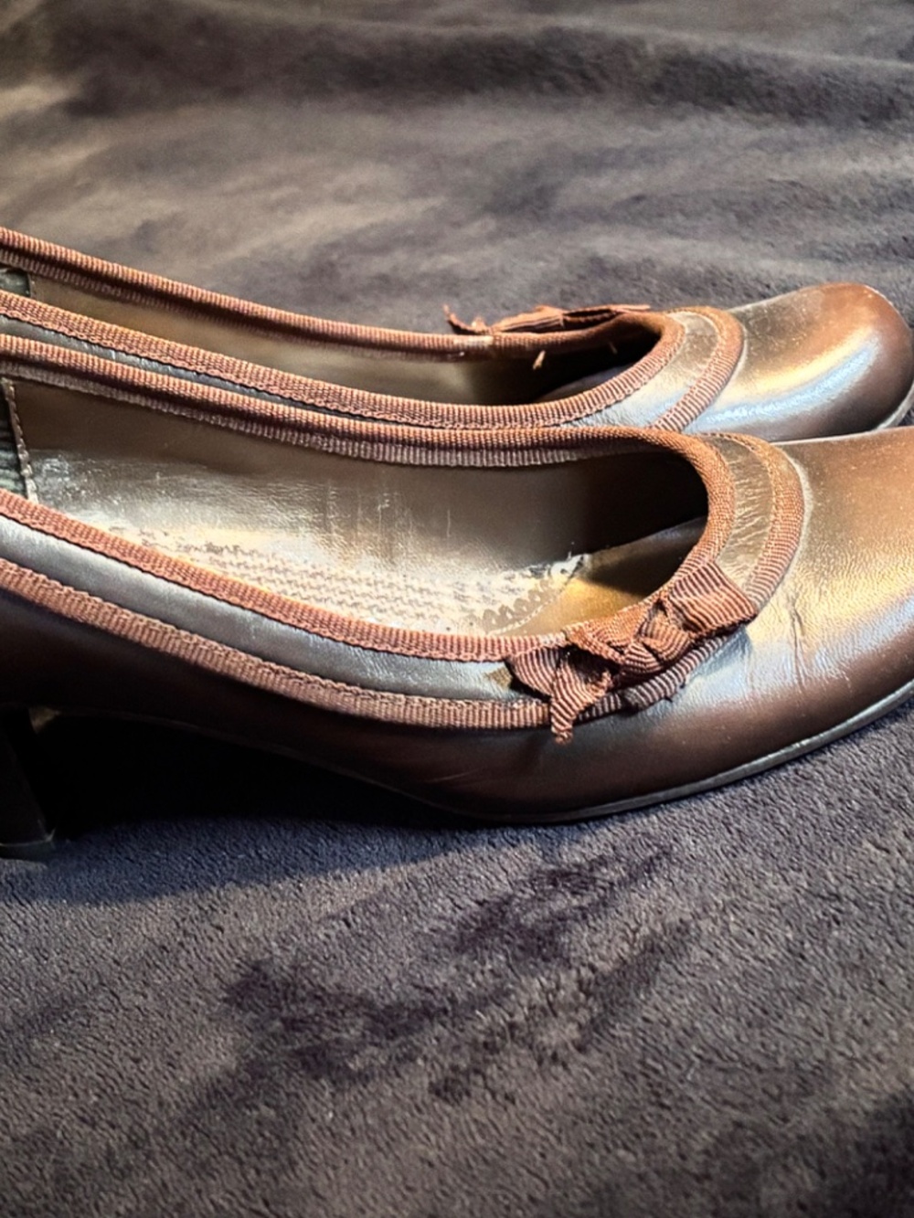 Spring heels - Picture 2 of 3